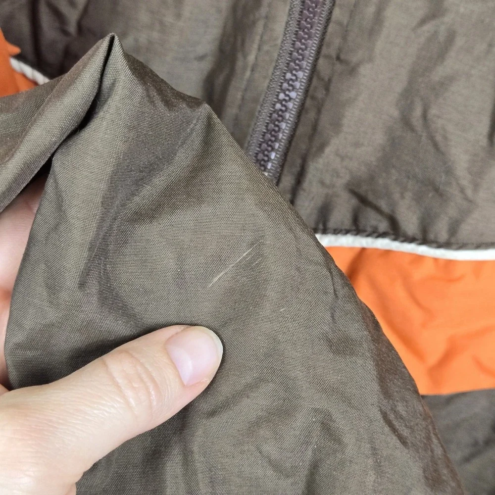 Vtg CLEVELAND BROWNS Gameday Logo Zip-Up Nylon Jacket size Large